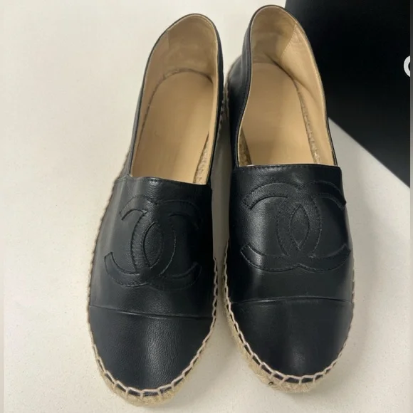 CHANEL Black Lambskin Leather Espadrilles Size 38 - Picture 3 of 7